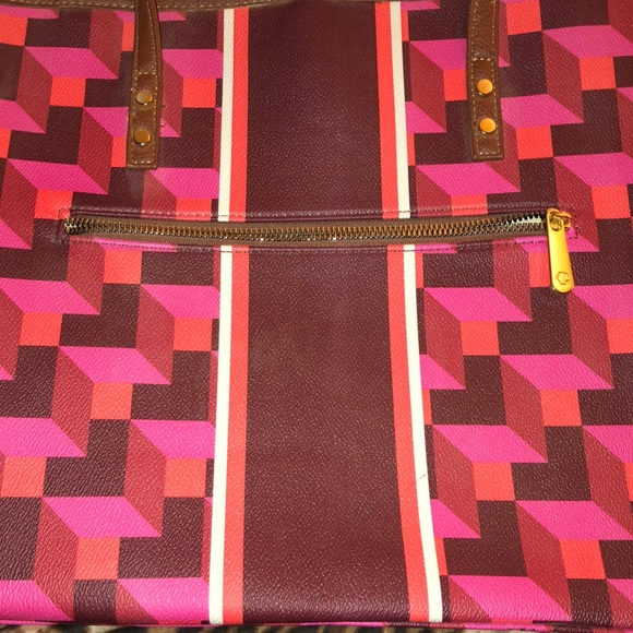 Handbag - Picture 7 of 8